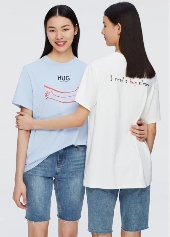 EP YAYING女装2020夏日胶囊系列拥抱主题T恤