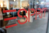 关店50%、裁员1200人，Esprit还有救吗？