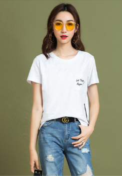 拉夏贝尔La Chapelle女装2017夏季新款字母绣花v领宽松上衣短袖T恤